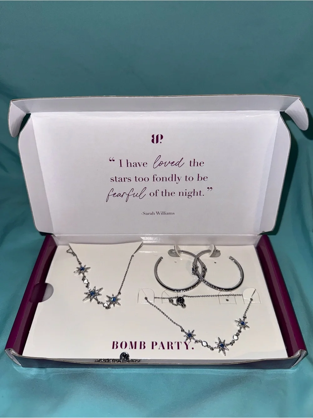 Bomb Party Silver Star Necklace and Hoop Earring Set - Silver